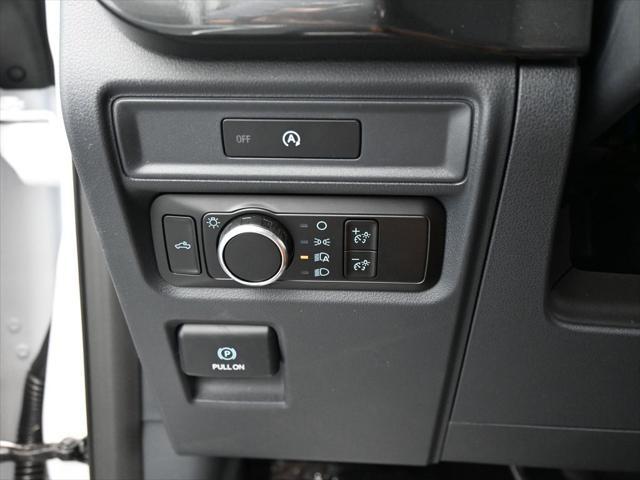 new 2025 Ford F-150 car, priced at $42,960