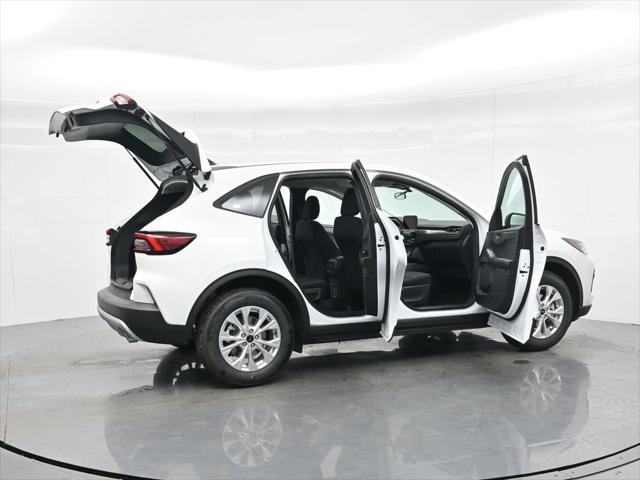new 2025 Ford Escape car, priced at $29,895