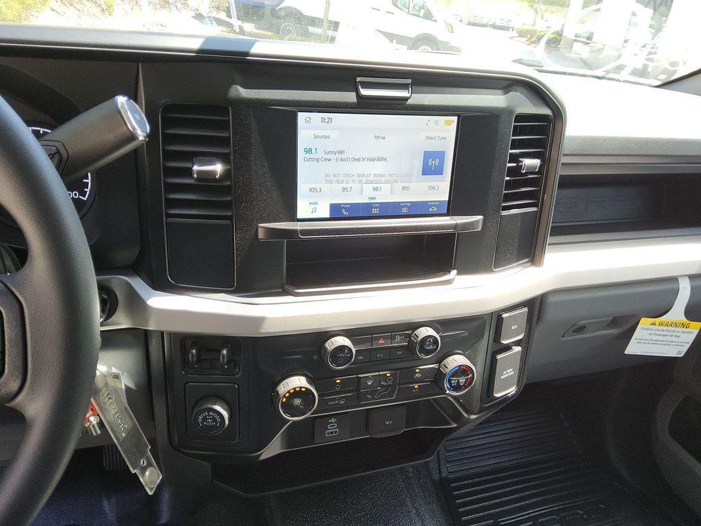 new 2025 Ford F-350 car, priced at $74,283