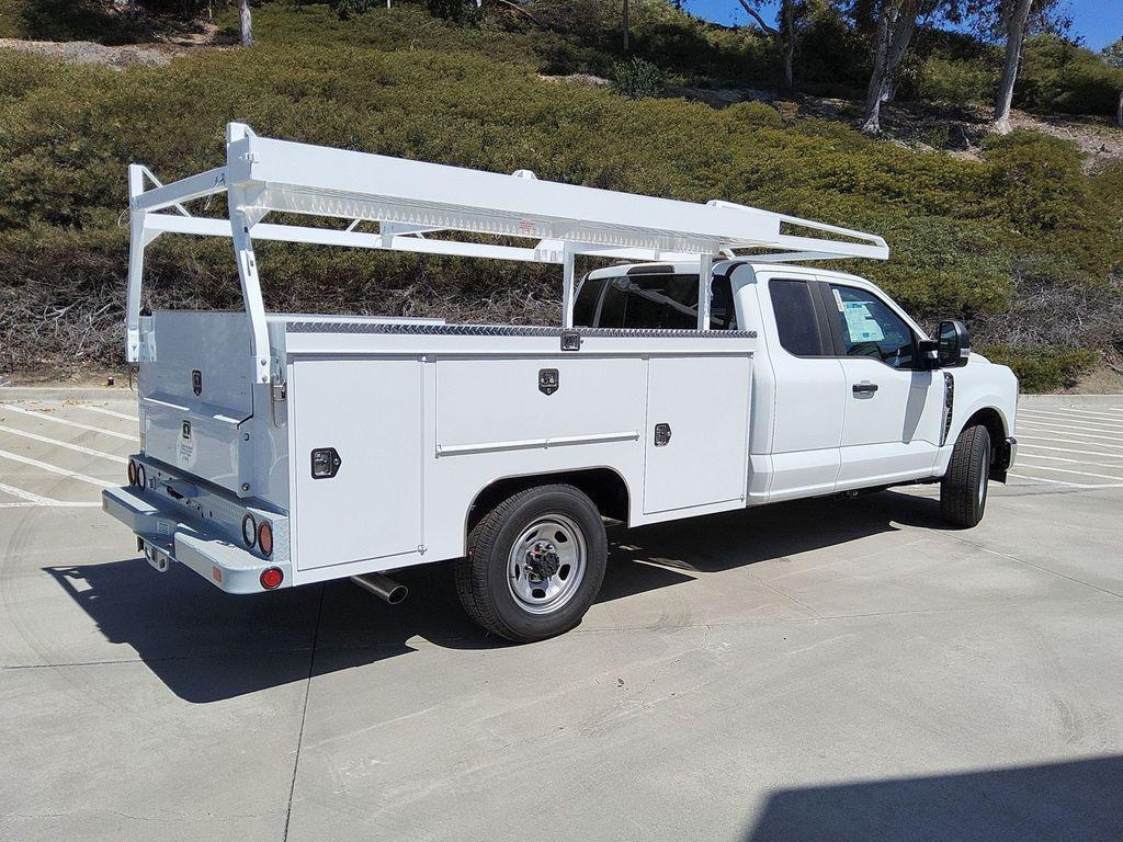 new 2025 Ford F-350 car, priced at $74,283