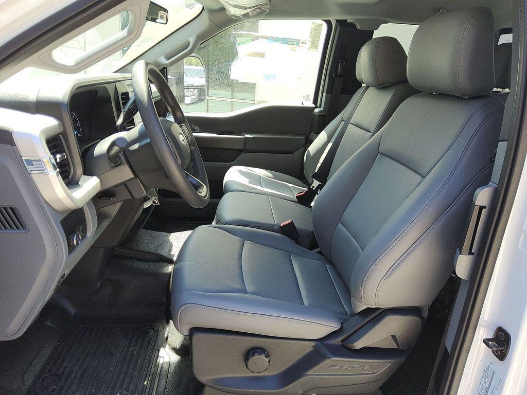 new 2025 Ford F-350 car, priced at $74,283