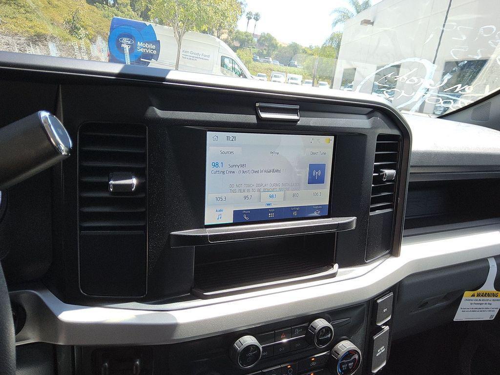 new 2025 Ford F-350 car, priced at $74,283