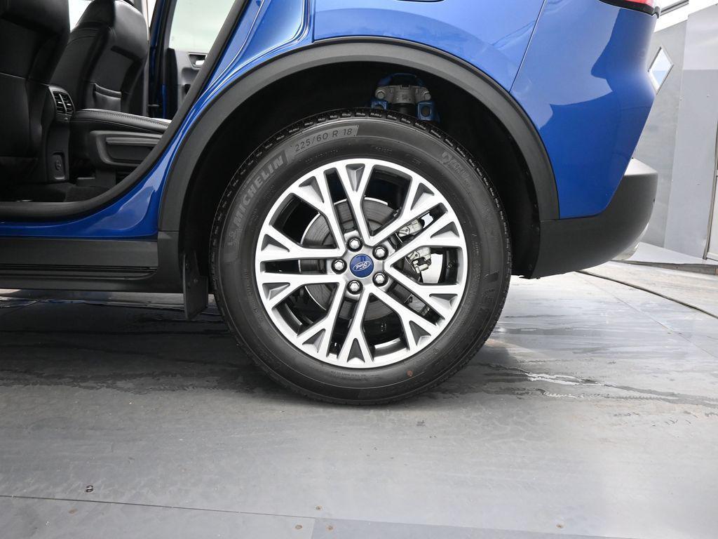used 2022 Ford Escape car, priced at $22,800