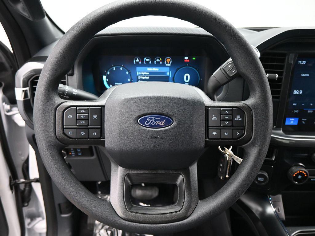 new 2025 Ford F-150 car, priced at $42,795