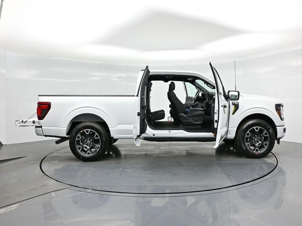 new 2025 Ford F-150 car, priced at $42,795
