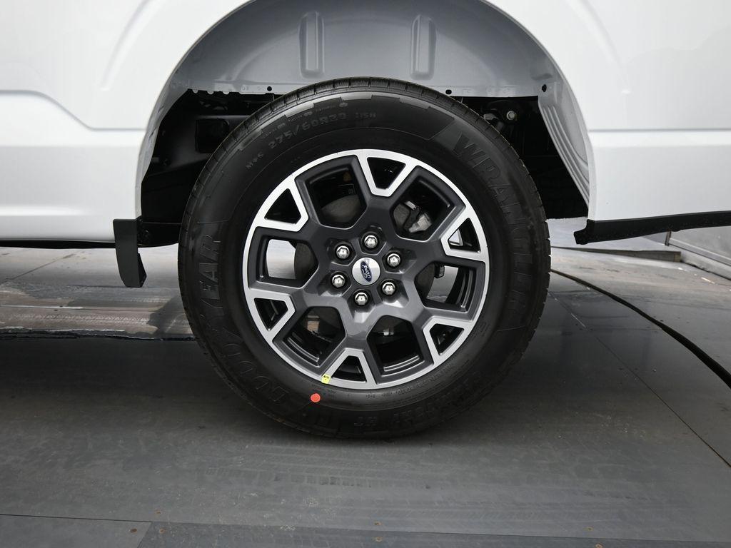 new 2025 Ford F-150 car, priced at $42,795