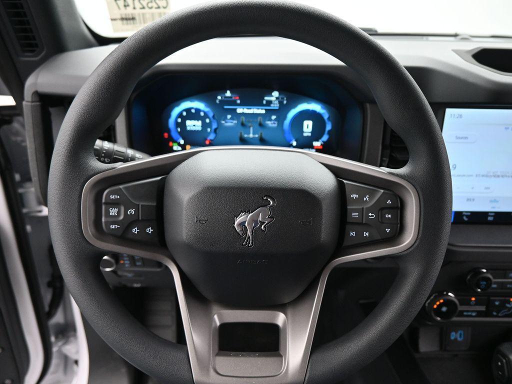 new 2025 Ford Bronco car, priced at $49,030