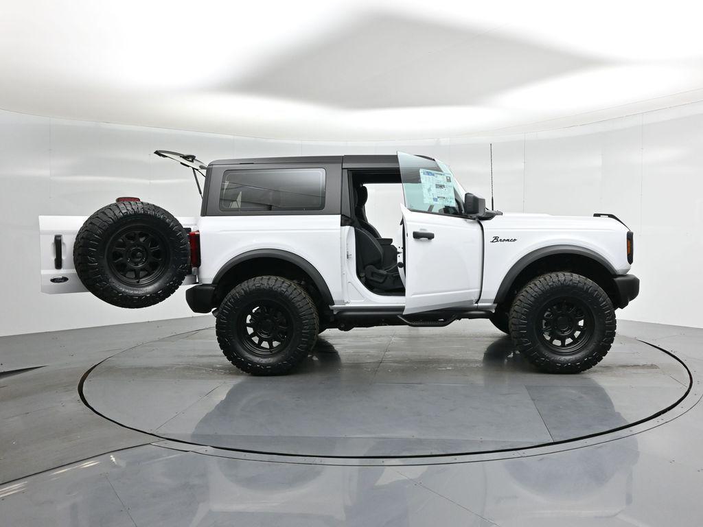 new 2025 Ford Bronco car, priced at $49,030