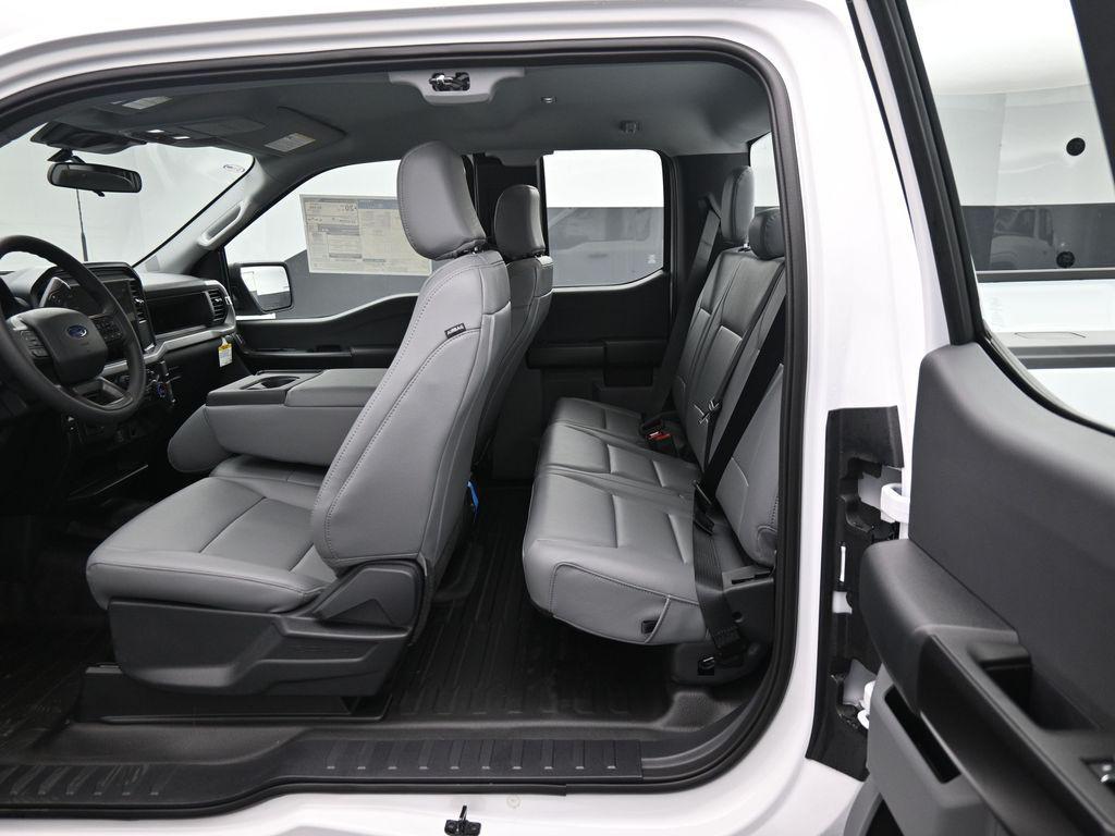 new 2025 Ford F-150 car, priced at $45,275
