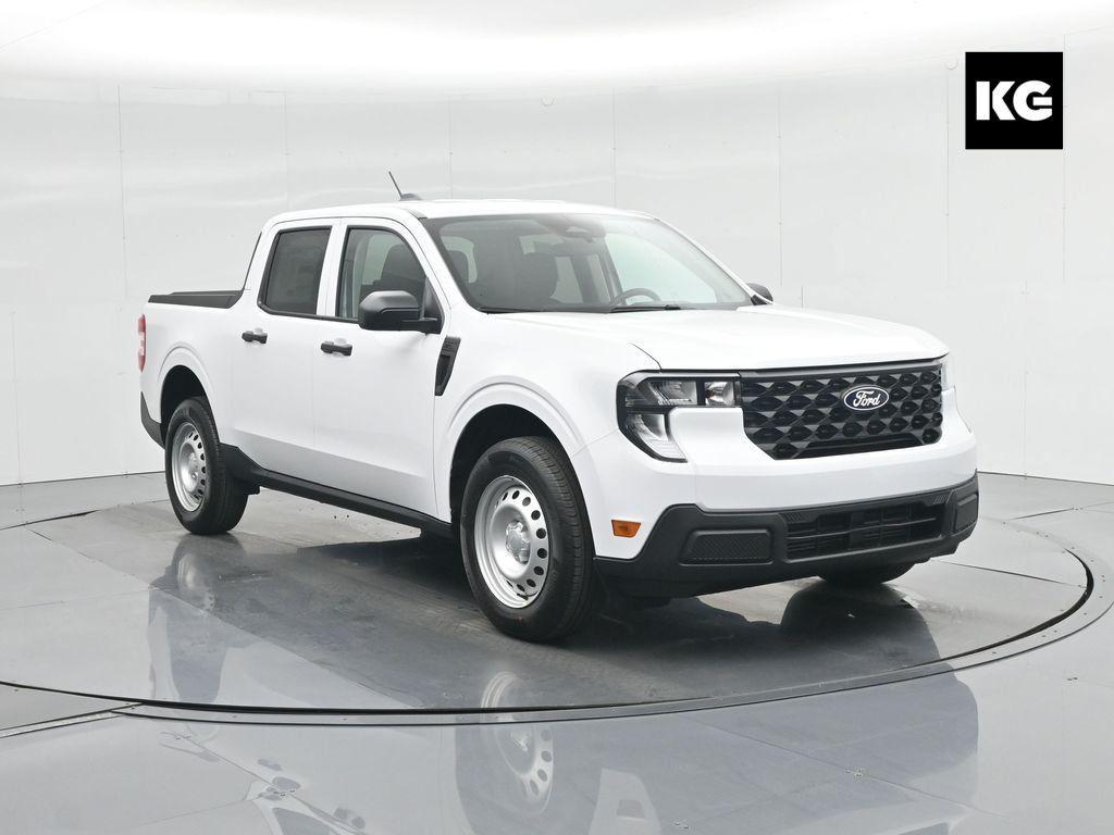 new 2025 Ford Maverick car, priced at $28,065