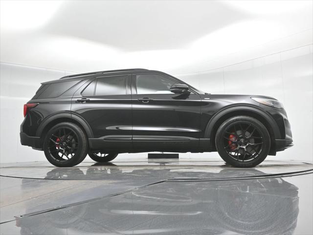 new 2025 Ford Explorer car, priced at $49,366