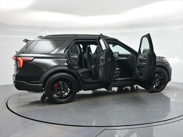 new 2025 Ford Explorer car, priced at $49,366
