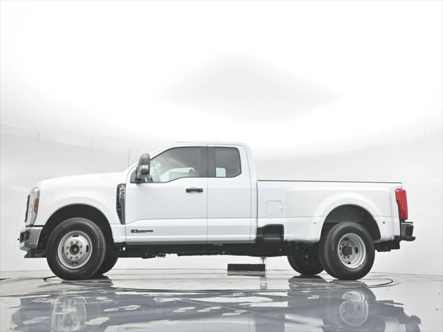 new 2024 Ford F-350 car, priced at $62,425