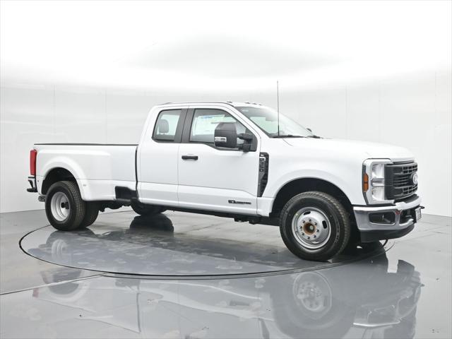 new 2024 Ford F-350 car, priced at $62,425