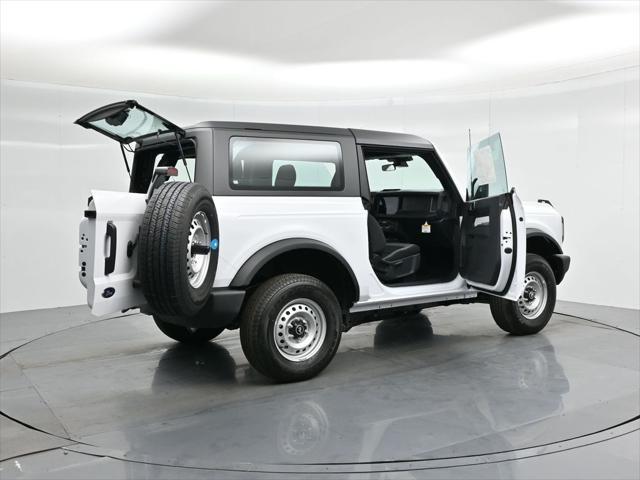 new 2025 Ford Bronco car, priced at $40,385