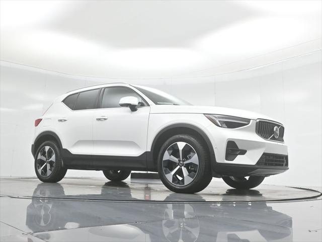 used 2025 Volvo XC40 car, priced at $37,000