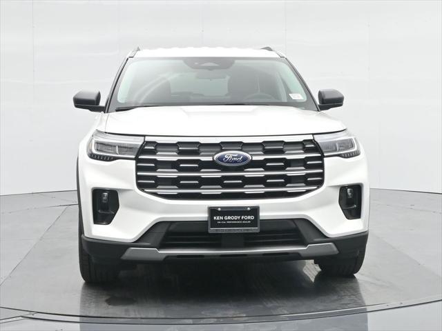 new 2025 Ford Explorer car, priced at $45,605