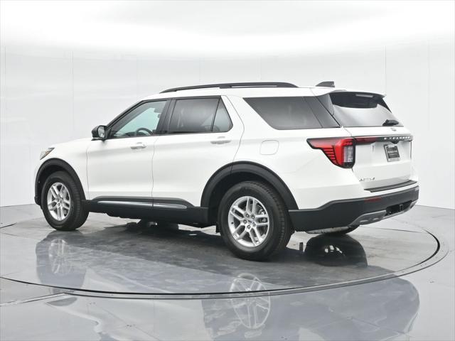 new 2025 Ford Explorer car, priced at $45,605