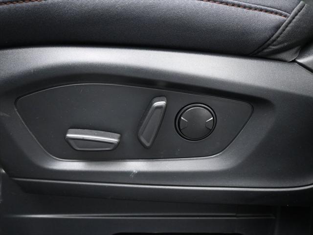 new 2025 Ford Explorer car, priced at $40,645