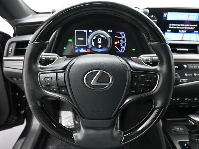used 2019 Lexus ES 300h car, priced at $32,500