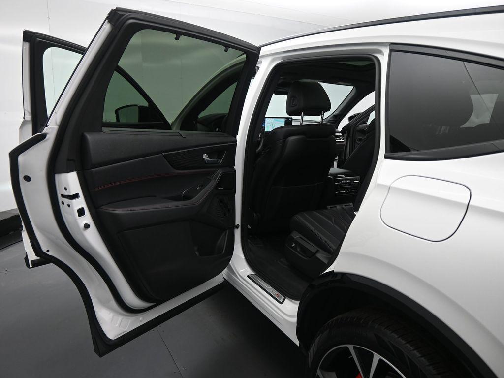 used 2025 Acura MDX car, priced at $67,500