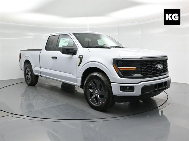 new 2025 Ford F-150 car, priced at $44,295