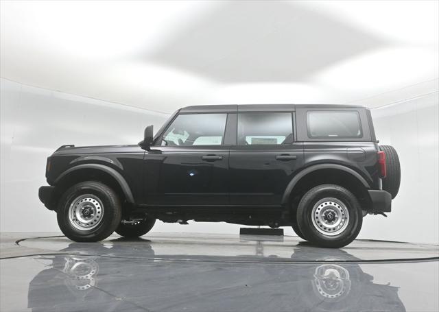 new 2025 Ford Bronco car, priced at $42,080