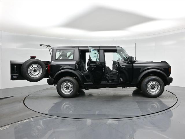 new 2025 Ford Bronco car, priced at $42,080