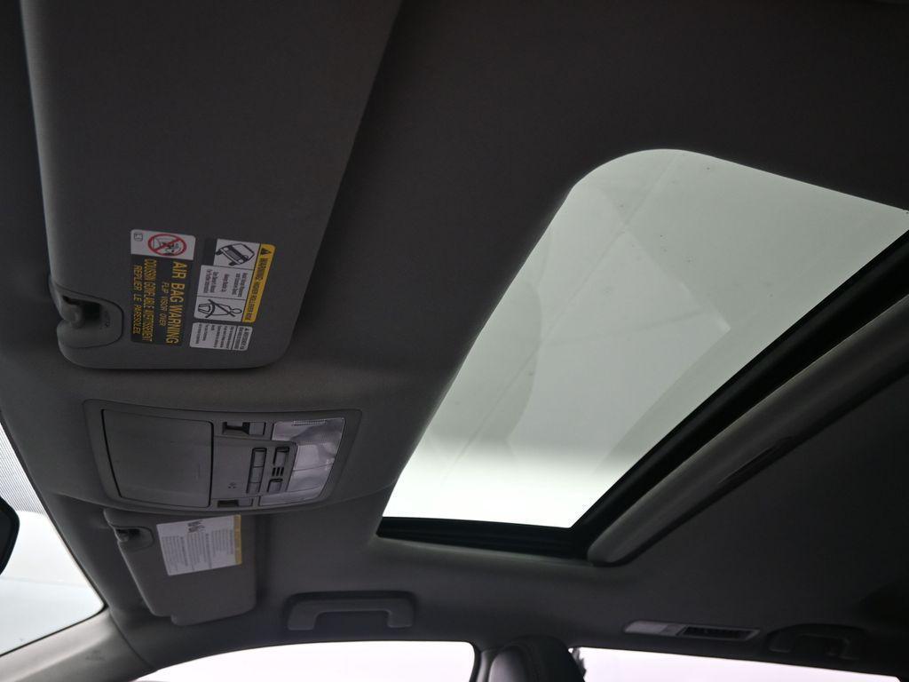 used 2014 Toyota Highlander car, priced at $14,000