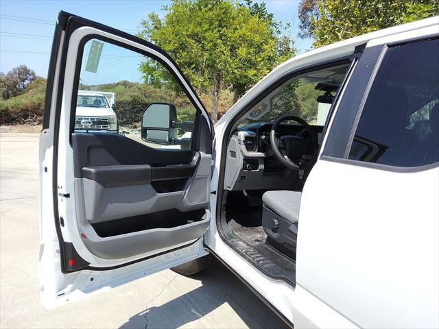 new 2025 Ford F-350 car, priced at $54,985