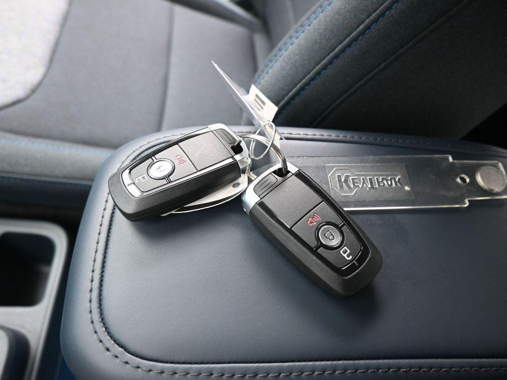 new 2025 Ford Maverick car, priced at $32,565