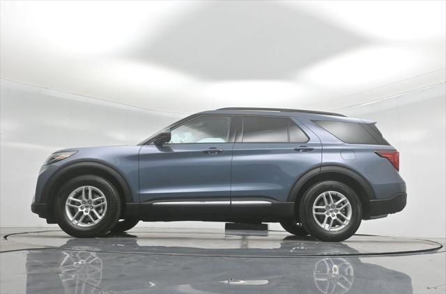 new 2025 Ford Explorer car, priced at $41,140