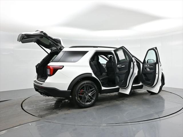 new 2025 Ford Explorer car, priced at $58,227