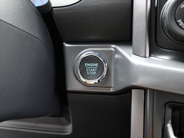 new 2025 Ford F-150 car, priced at $51,475