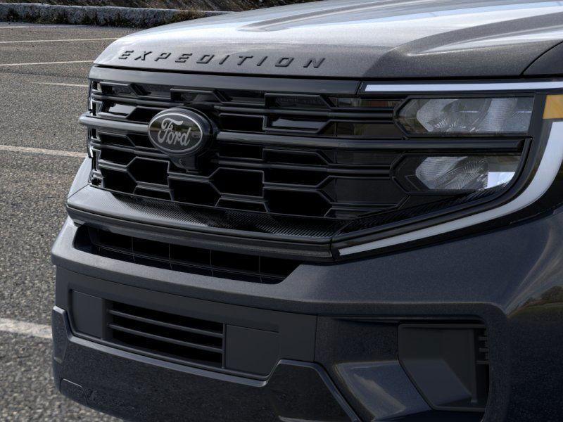 new 2025 Ford Expedition car, priced at $81,570