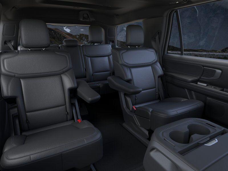 new 2025 Ford Expedition car, priced at $81,570