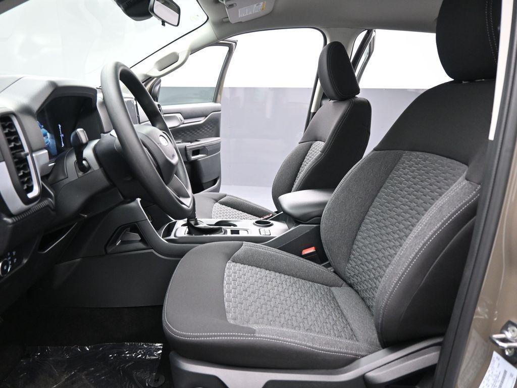 new 2025 Ford Ranger car, priced at $33,585