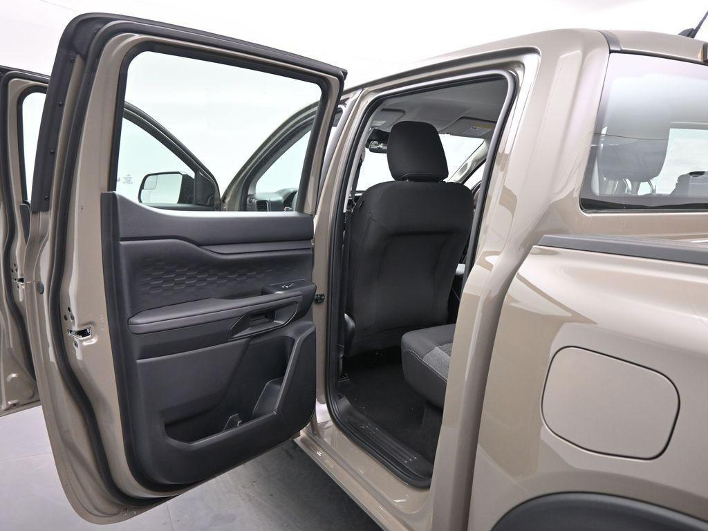 new 2025 Ford Ranger car, priced at $33,585