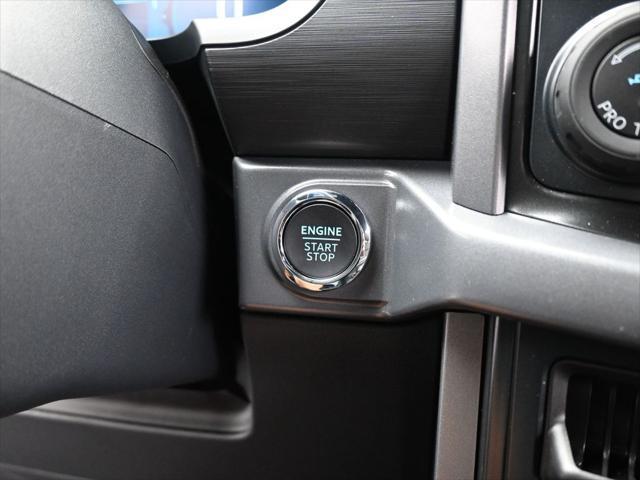 new 2025 Ford F-150 car, priced at $54,161