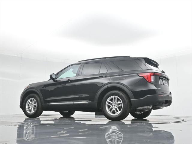 new 2025 Ford Explorer car, priced at $40,645