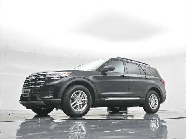 new 2025 Ford Explorer car, priced at $40,645