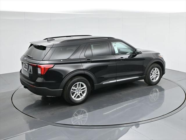 new 2025 Ford Explorer car, priced at $40,645