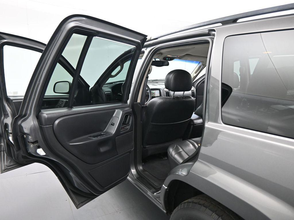 used 2002 Jeep Grand Cherokee car, priced at $7,250
