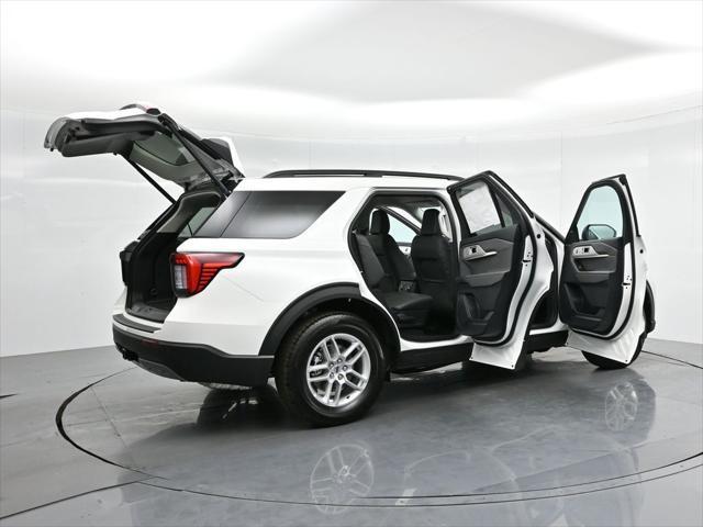 new 2025 Ford Explorer car, priced at $45,505