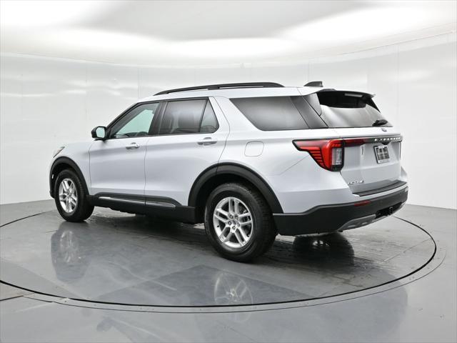 new 2025 Ford Explorer car, priced at $41,957