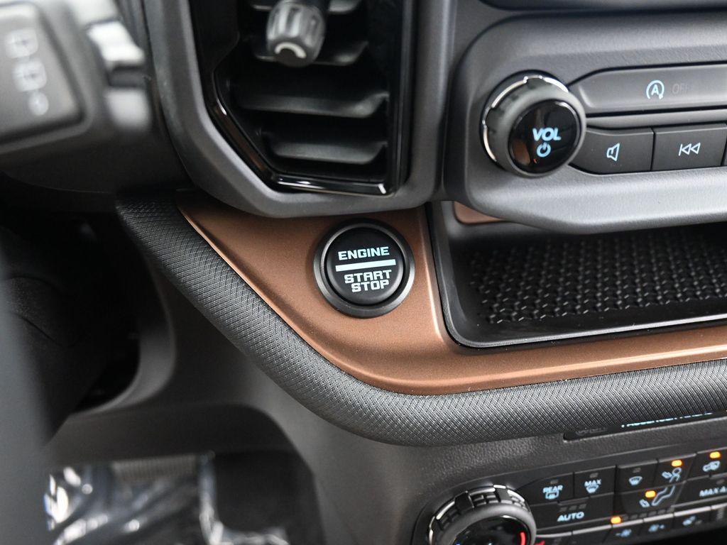 new 2024 Ford Bronco Sport car, priced at $33,530