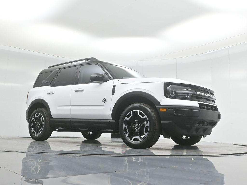 new 2024 Ford Bronco Sport car, priced at $33,530