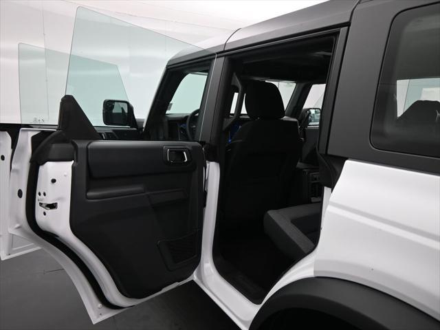 new 2025 Ford Bronco car, priced at $41,023
