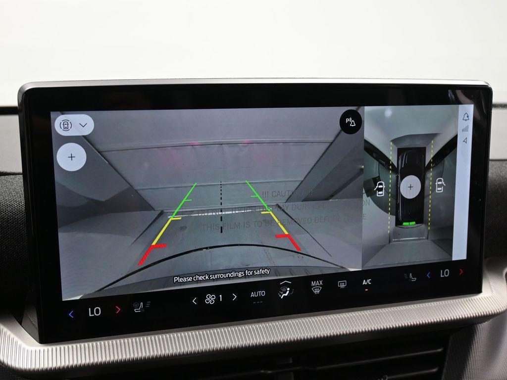 new 2025 Ford Explorer car, priced at $48,695