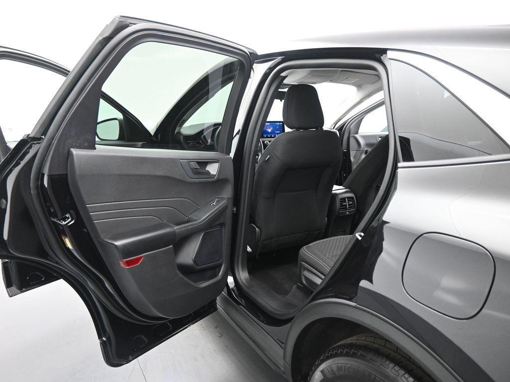 used 2023 Ford Escape car, priced at $21,500